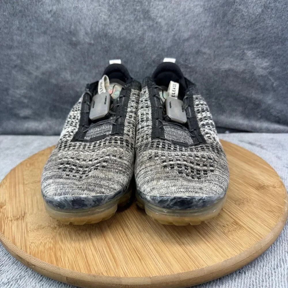 Nike Air VaporMax 2021 Flyknit Shoes Womens Size 9.5 Gray Sneakers CT1933-002